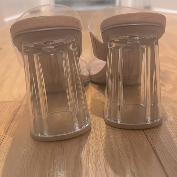 BCBGeneration Parisa clear block heel sandal sz 7 WORN ONCE - Picture 3 of 6